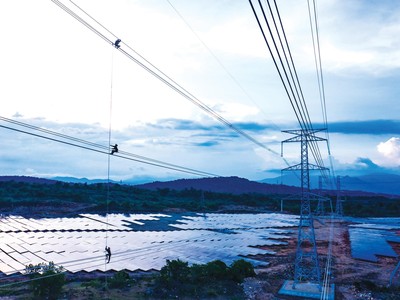 Điện lực là lĩnh vực đòi hỏi nguồn vốn đầu tư lớn.