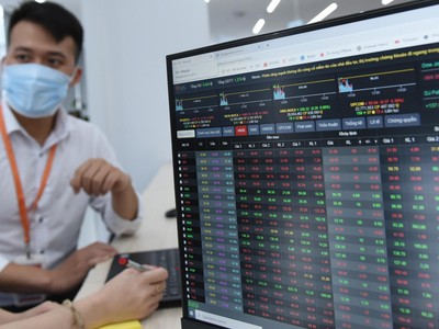 Các cổ phiếu có yếu tố cơ bản tốt đang thu hút sự quan tâm của dòng tiền.