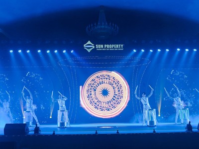 Những tiết mục nghệ thuật dàn dựng công phu khuấy động không khí sự kiện kick off.