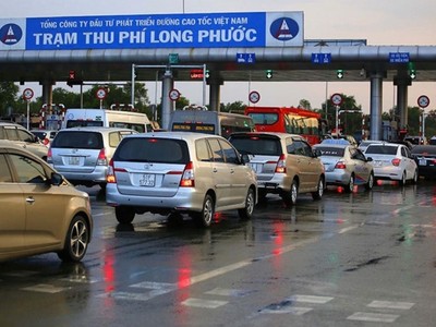 Tất cả các tuyến đường cao tốc do VEC quản lý sẽ phải dự kiến sẽ phải lựa chọn nhà cung cấp dịch vụ trong quý II, triển khai lắp đặt thiết bị và vận hành hệ thống trong quý III năm nay.