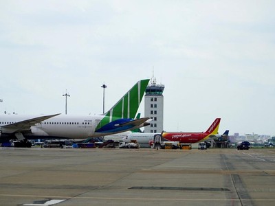 Sân bay Tân Sơn Nhất có thể thai thác 40 slot mỗi giờ (ảnh Hà An).