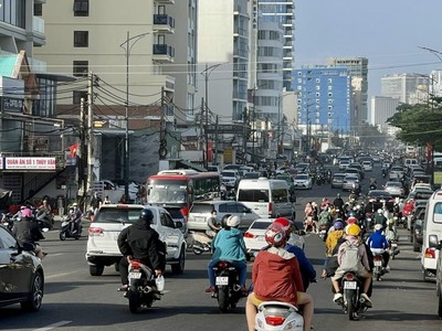 Đường Thuỳ Vân, Tp Vũng Tàu thường xuyên ùn ứ giao thông vào dịp lễ, Tết.