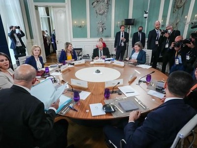 Các ngoại trưởng G7 tham dự hội nghị tại Weissenhaus, bang Schleswig-Holstein, Đức ngày 13/5/2022. (Ảnh: AFP/TTXVN)