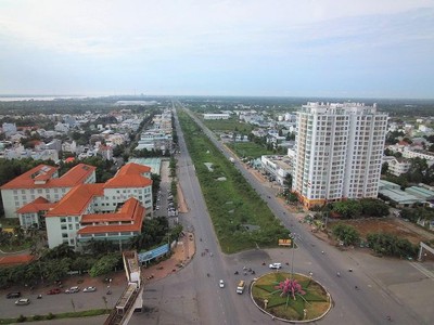 Tuyến đường sắt TP.HCM - Cần Thơ, đoạn qua địa bàn TP. Cần Thơ đi trên cao vượt qua sông Hậu và khu đô thị mới Nam Cần Thơ. Trong ảnh: Khu đô thị Nam Cần Thơ. Ảnh: Anh Khoa.