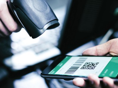 Thanh toán không chạm ngày càng chiếm lĩnh thị trường.