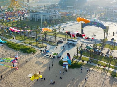 Novaland đang cùng với các thành viên trong hệ sinh thái NovaGroup lấp đầy các đô thị quy mô lớn của Tập đoàn với các tiện ích đa dạng (Ảnh: công viên Miami Bikini Beach thu hút đông đảo du khách tại Đô thị du lịch NovaWorld Phan Thiet quy mô 1,000ha)