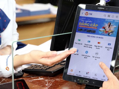 LienVietPostBank tăng tốc số hóa, chạy đua bán lẻ 
