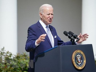 Tổng thống Mỹ Joe Biden phát biểu với báo giới tại Nhà Trắng, Washington, DC. (Ảnh: AFP/TTXVN)