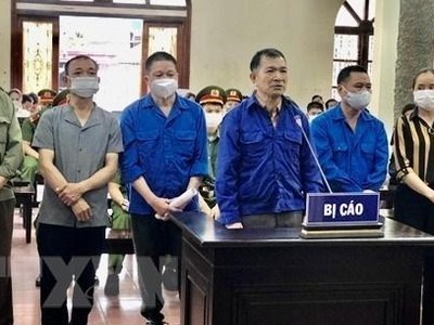 Các bị cáo tại phiên tòa. (Ảnh:TTXVN phát).