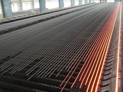 Bộ Công thương ra thông báo tiếp nhận yêu cầu rà soát cuối kỳ biện pháp tự vệ đối với phôi thép và thép dài nhập khẩu.