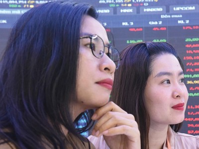 Tăng trưởng xuất khẩu cao tạo nên sự kỳ vọng cho nhà đầu tư ở nhóm ngành xuất khẩu.