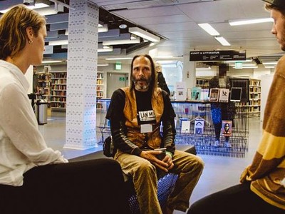 "Thư viện con người" đem đến cơ hội học hỏi trải nghiệm từ người khác tốt hơn từ một cuốn sách.