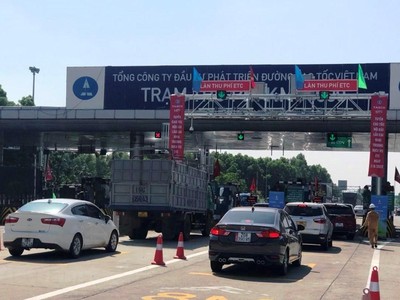 Các tuyến đường cao tốc đã chính thức vận hành dịch vụ thu phí tự động không dừng từ ngày 1/8 vừa qua. (Ảnh: Việt Hùng/Vietnam+).