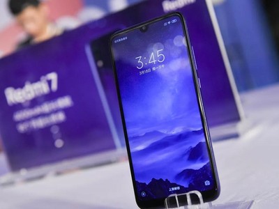 Một chiếc điện thoại thông minh (smartphone) của Trung Quốc ở Ấn Độ. Ảnh: AFP.