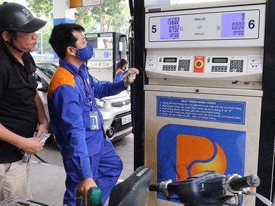 Giá xăng dầu được dự báo sẽ tăng mạnh trong kì điều hành đầu tháng 9.