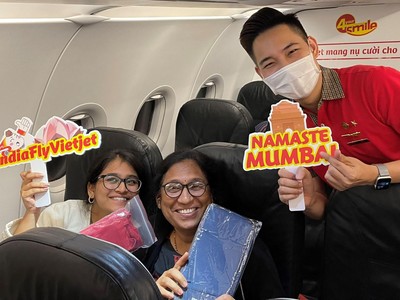 Du khách Ấn Độ trên chuyến bay Vietjet kết nối giữa Việt Nam và Ấn Độ (ảnh: Ánh Dương)