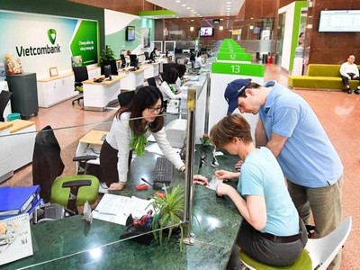 Các ngân hàng được nới room tín dụng nửa cuối năm có nhiều lợi thế tăng trưởng hơn các ngân hàng khác.