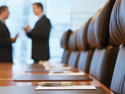 Hội đồng quản trị doanh nghiệp phải có trách nhiệm khi đưa thông tin ra ngoài.