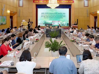 Hội thảo khoa học quốc gia “Thúc đẩy tăng trưởng xanh hướng tới phát triển bền vững: Kết nối tầm nhìn quốc gia với hành động của địa phương và doanh nghiệp”.