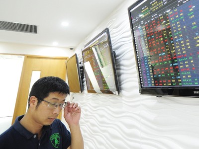 Nhiều công ty chứng khoán cắt giảm tỷ lệ cho vay margin.