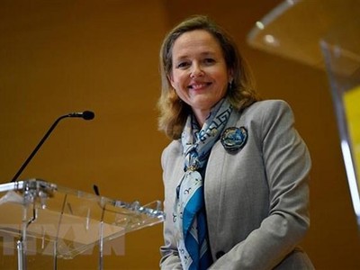 Chủ tịch Ủy ban Tài chính và Tiền tệ quốc tế của IMF, bà Nadia Calvino. (Nguồn: AFP/TTXVN)