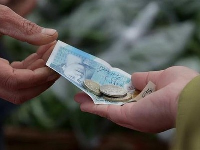 Đồng bảng Anh tại thủ đô London. (Ảnh: AFP/TTXVN)