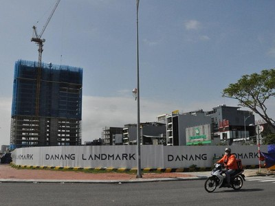 Trên địa bàn TP.Đà Nẵng đang triển khai xây dựng nhiều dự án chung cư cao cấp.