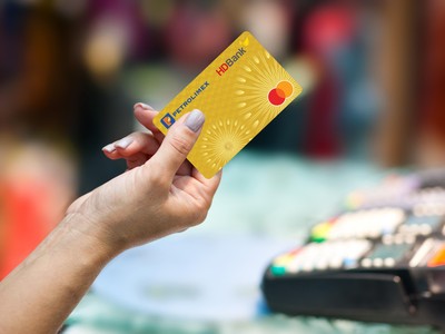 Siêu thẻ 4 trong 1 HDBank Petrolimex, lựa chọn mới cho người dùng thẻ