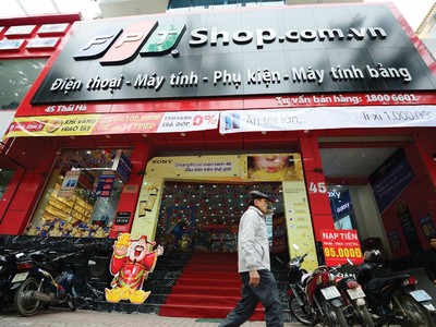 FRT có tỷ lệ nợ vay trên vốn chủ sở hữu lên tới 2,8 lần.