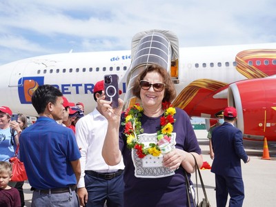 Những chuyến bay thẳng Vietjet đưa du khách Kazakhstan đến với Nha Trang thuận tiện, dễ dàng