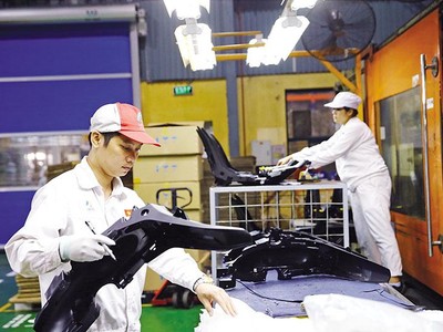 Chỉ số Sản xuất công nghiệp (IIP) tháng 10/2022 tăng 6,3% so với cùng kỳ năm trước, tính chung 10 tháng tăng 9%.