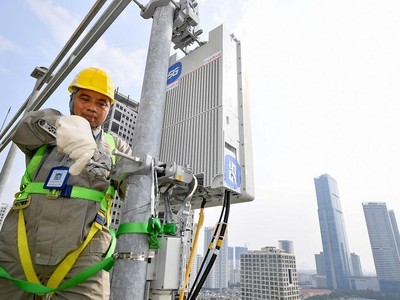 Nhà mạng viễn thông “dài cổ” chờ đấu giá tần số