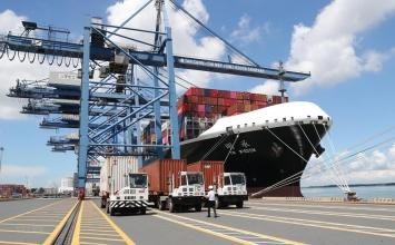 Xuất khẩu 10 tháng tăng thêm 43,1 tỷ USD