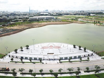 Nghịch lý đất công cộng trong dự án thương mại