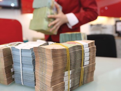 Trong bối cảnh nguồn vốn khó khăn, nhưng nhiều doanh nghiệp lại tìm mọi cách để mua lại trái phiếu trước hạn.