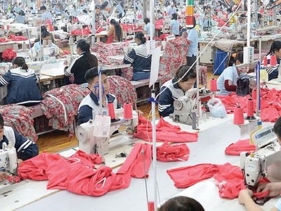 Nhờ chú trọng ESG, May Sông Hồng duy trì được mối quan tâm của các khách hàng lớn trên thế giới.