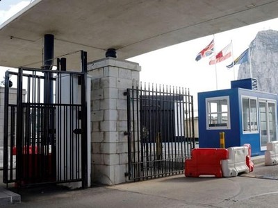 La Verja - nơi đánh dấu biên giới giữa Tây Ban Nha và Gibraltar. (Nguồn: Reuters)