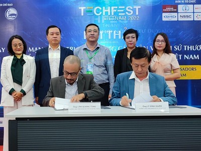 Làng Công nghệ Giải trí và Truyền thông cùng Làng Du lịch - Ẩm thực và Văn hoá bản địa ký ghi nhớ hợp tác xây dựng Mạng lưới Đại sứ Đổi mới sáng tạo trong lĩnh vực nông nghiệp, du lịch, ẩm thực.