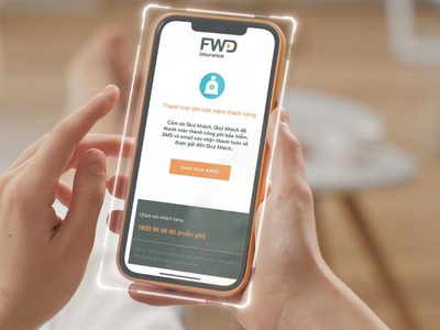 FWD là doanh nghiệp tiên phong loại bỏ hoàn toàn giấy tờ và tiền mặt trong giao dịch