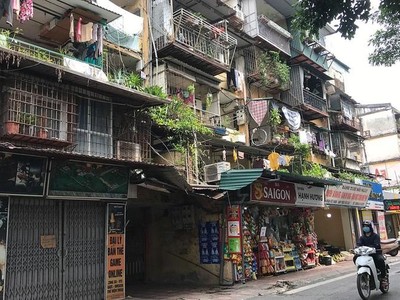 Hà Nội lấy ý kiến về hệ số bồi thường xây dựng lại chung cư cũ