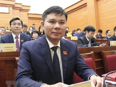 Thủ tướng Chính phủ phê chuẩn kết quả bầu chức vụ Phó Chủ tịch Ủy ban Nhân dân tỉnh Hưng Yên nhiệm kỳ 2021-2026 đối với ông Nguyễn Lê Huy. (Ảnh: Đỗ Huyền/TTXVN).