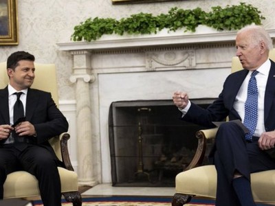 Tổng thống Ukraine Zelensky gặp Tổng thống Mỹ Biden tại Nhà Trắng ngày 1/9/2021. Ảnh: NYTimes.