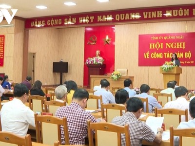 Hội nghị Tỉnh uỷ Quảng Ngãi về công tác cán bộ.