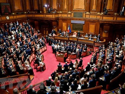 Toàn cảnh một phiên họp Thượng viện Italy ở thủ đô Rome. (Ảnh: AFP/ TTXVN)