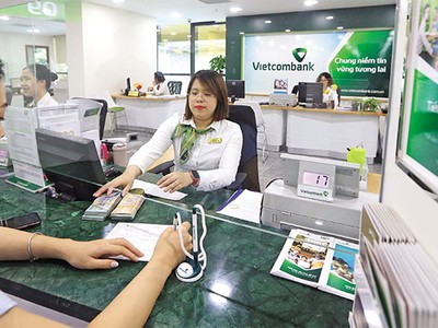 Năm 2022, lợi nhuận trước thuế riêng lẻ của Vietcombank đạt gần 36.800 tỷ đồng, tăng 39% so với năm 2021. Ảnh: Đức Thanh.