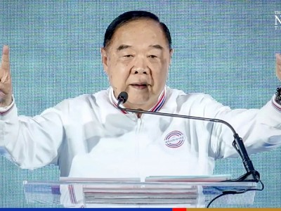 Ông Prawit cam cam kết tăng phúc lợi xã hội khi trở thành Thủ tướng Thái Lan 