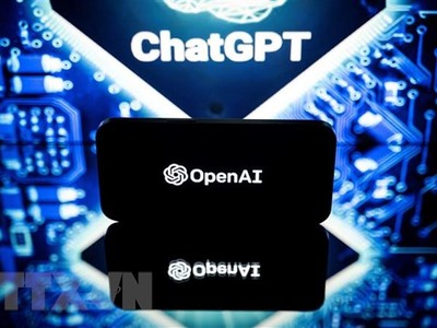 Biểu tượng ChatGPT và OpenAI. (Ảnh: AFP/TTXVN)