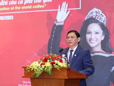 Ông Nguyễn Tuấn Hà, Phó chủ tịch thường trực UBND tỉnh Đắk Lắk cho biết, Buôn Ma Thuột được mệnh danh là thủ phủ cà phê của Việt Nam, có diện tích và sản lượng cà phê lớn nhất cả nước.