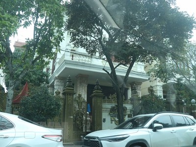 Nhà riêng ông Đỗ Hữu Ca tại Hải Phòng. (Ảnh: TTXVN phát).