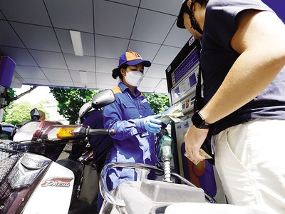 “Mổ xẻ” nguyên nhân gây đứt gãy nguồn cung xăng dầu